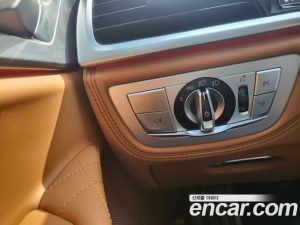 BMW 7-Series 730d xDrive Design Pure Excellence 2021 года из Южной Кореи