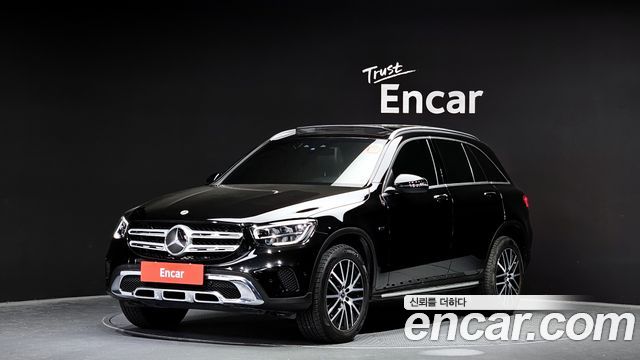 Mercedes-Benz GLC-Class GLC300e 4MATIC 2021 года из Кореи
