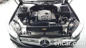 Mercedes-Benz GLC-Class GLC300e 4MATIC 2021 года из Южной Кореи