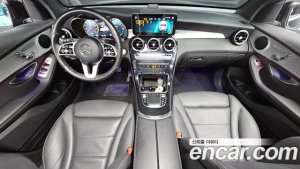 Mercedes-Benz GLC-Class GLC300e 4MATIC 2021 года из Южной Кореи