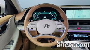 Hyundai Grandeur Calligraphy 2022 года из Южной Кореи