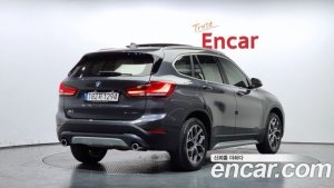 BMW X1 xDrive 20i xLine 2021 года из Южной Кореи