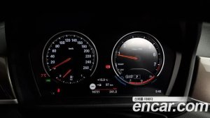 BMW X1 xDrive 20i xLine 2021 года из Южной Кореи