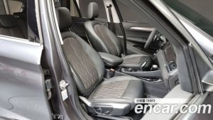 BMW X1 xDrive 20i xLine 2021 года из Южной Кореи