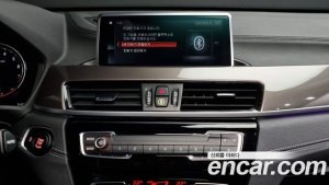 BMW X1 xDrive 20i xLine 2021 года из Южной Кореи