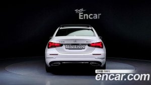 Mercedes-Benz A-Class A250 4MATIC SEDAN 2020 года из Южной Кореи