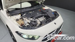 Mercedes-Benz A-Class A250 4MATIC SEDAN 2020 года из Южной Кореи