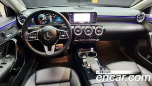 Mercedes-Benz A-Class A250 4MATIC SEDAN 2020 года из Южной Кореи