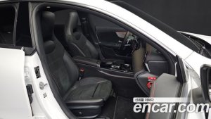 Mercedes-Benz CLA-Class CLA250 4MATIC 2021 года из Южной Кореи