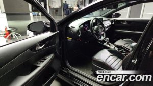 Kia K3 5Door GT Plus 2020 года из Южной Кореи