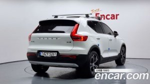 Volvo XC40 B4 Inscription 2021 года из Южной Кореи