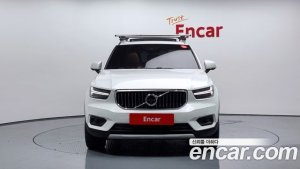 Volvo XC40 B4 Inscription 2021 года из Южной Кореи