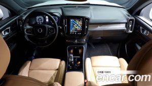 Volvo XC40 B4 Inscription 2021 года из Южной Кореи