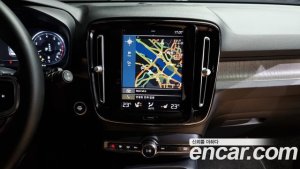 Volvo XC40 B4 Inscription 2021 года из Южной Кореи