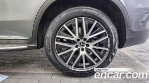Mercedes-Benz GLC-Class GLC300 4MATIC 2020 года из Южной Кореи
