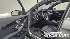Mercedes-Benz GLC-Class GLC300 4MATIC 2020 года из Южной Кореи