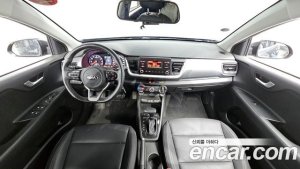 Kia Stonic 1.4 2020 года из Южной Кореи