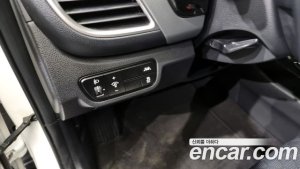 Kia Seltos Бензин 1.6 Turbo 2WD 2022 года из Южной Кореи