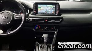 Kia Seltos Бензин 1.6 Turbo 2WD 2022 года из Южной Кореи