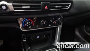Kia Seltos Бензин 1.6 Turbo 2WD 2022 года из Южной Кореи