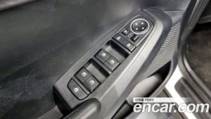 Kia Seltos Бензин 1.6 Turbo 2WD 2022 года из Южной Кореи