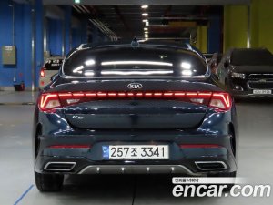 Kia K5 2.0 2021 года из Южной Кореи
