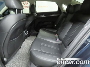 Kia K5 2.0 2021 года из Южной Кореи