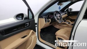 Porsche Cayenne 3.0 2020 года из Южной Кореи