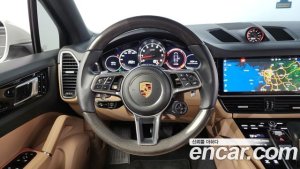 Porsche Cayenne 3.0 2020 года из Южной Кореи