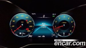 Mercedes-Benz GLC-Class GLC300 4MATIC Premium 2020 года из Южной Кореи