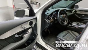 Mercedes-Benz GLC-Class GLC300 4MATIC Premium 2020 года из Южной Кореи