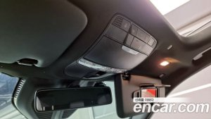 Mercedes-Benz GLC-Class GLC300 4MATIC Premium 2020 года из Южной Кореи