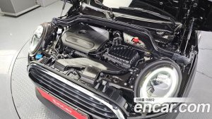 Mini Cooper DEFAULT 2020 года из Южной Кореи