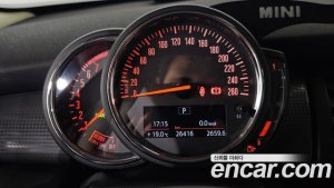 Mini Cooper DEFAULT 2020 года из Южной Кореи