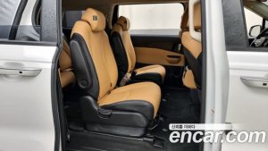 Kia Carnival 9-Seater Prestige 2022 года из Южной Кореи