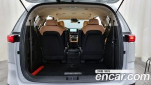 Kia Carnival 9-Seater Prestige 2022 года из Южной Кореи