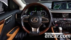 Lexus RX Executive 2021 года из Южной Кореи