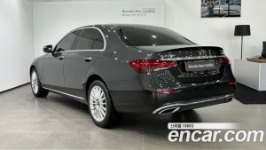 Mercedes-Benz E-Class E220d 4MATIC Exclusive 2021 года из Южной Кореи