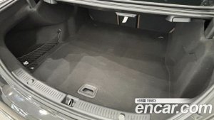 Mercedes-Benz E-Class E220d 4MATIC Exclusive 2021 года из Южной Кореи