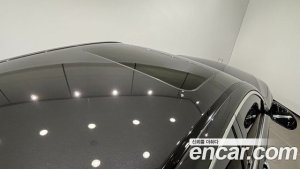 Mercedes-Benz E-Class E220d 4MATIC Exclusive 2021 года из Южной Кореи