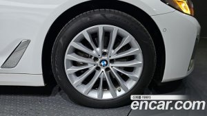 BMW 5-Series 520i Luxury 2021 года из Южной Кореи