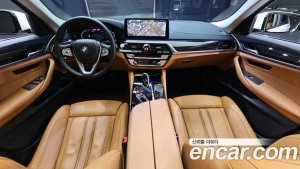BMW 5-Series 520i Luxury 2021 года из Южной Кореи