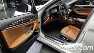 BMW 5-Series 520i Luxury 2021 года из Южной Кореи