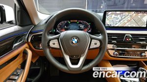 BMW 5-Series 520i Luxury 2021 года из Южной Кореи