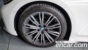 BMW 3-Series 320i M Sport 2021 года из Южной Кореи