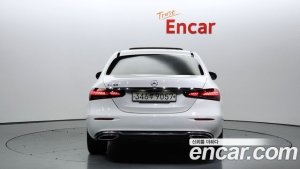 Mercedes-Benz E-Class E250 Avantgarde 2021 года из Южной Кореи