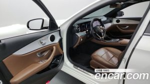 Mercedes-Benz E-Class E250 Avantgarde 2021 года из Южной Кореи