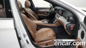 Mercedes-Benz E-Class E250 Avantgarde 2021 года из Южной Кореи