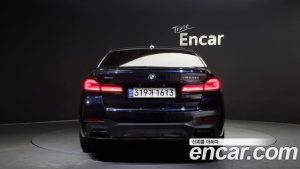 BMW 5-Series M550i xDrive 2021 года из Южной Кореи