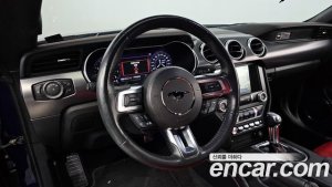 Ford Mustang Coupe 2020 года из Южной Кореи